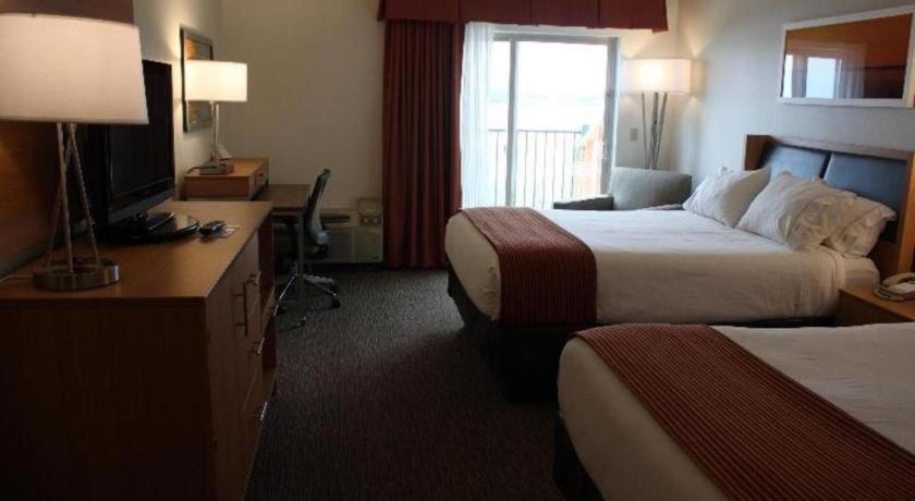 Holiday Inn Express Munising-Lakeview Hotel By Ihg 외부 사진