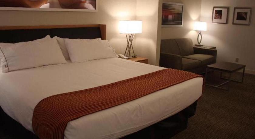 Holiday Inn Express Munising-Lakeview Hotel By Ihg 외부 사진