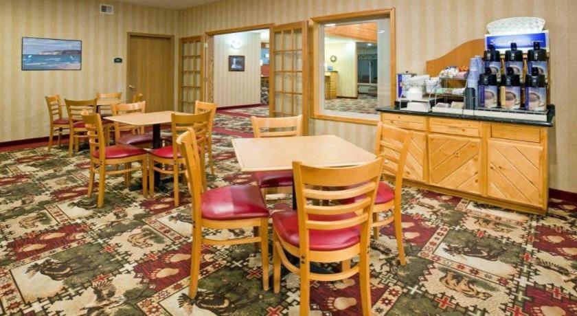 Holiday Inn Express Munising-Lakeview Hotel By Ihg 외부 사진